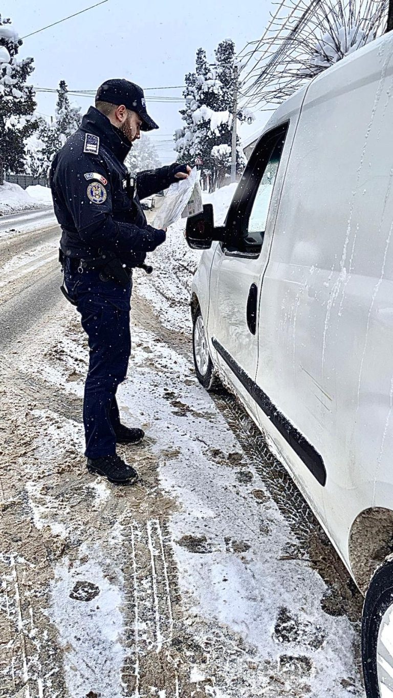 A cerut autorizație de reparații, dar polițiștii au avut o surpriză: mașina era neînmatriculată