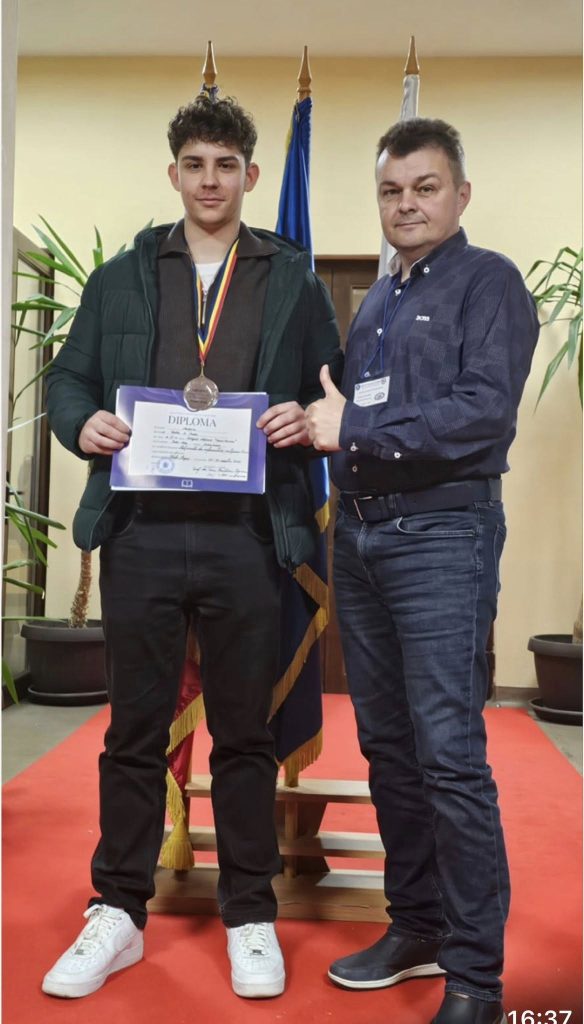 Medalie de argint și calificare în lotul național pentru un elev de la Colegiul Național „Vasile Lucaciu”