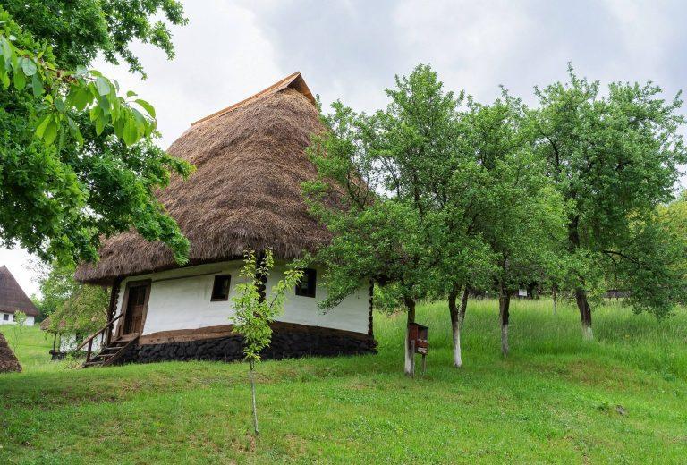 Un post pe perioadă nedeterminată, scos la concurs de Muzeul de Etnografie din Baia Mare