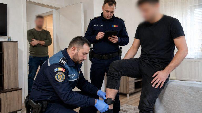 Scandal în familie la Seini: polițiștii au montat imediat o brățară electronică pentru un „fiu vitreg”