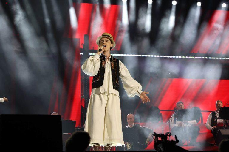 Țara Chioarului, învingătoare la Mamaia: Daniel Breban a câștigat Marele Premiu al festivalului din acest an
